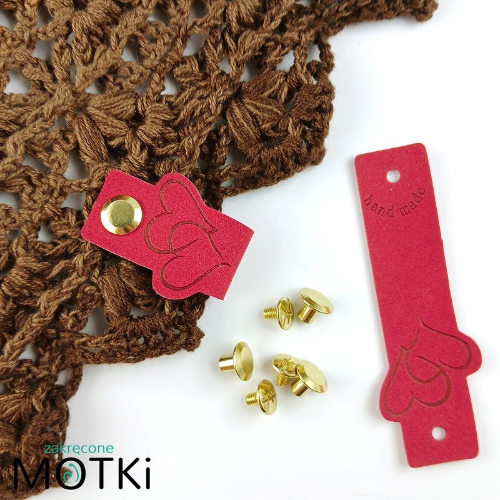 Metka ekoskóra Serce Handmade 7.5x2.5cm różowo-czerwona